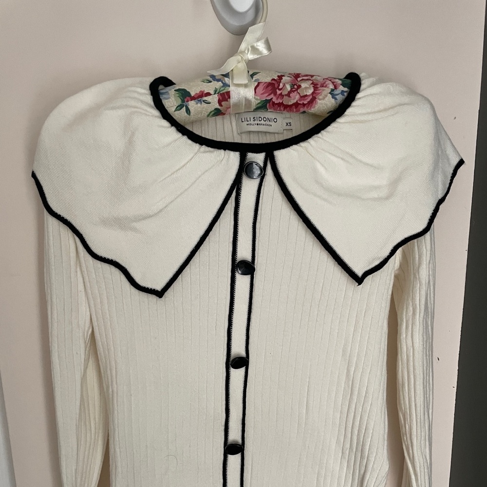 Lili Sidonio Sweater